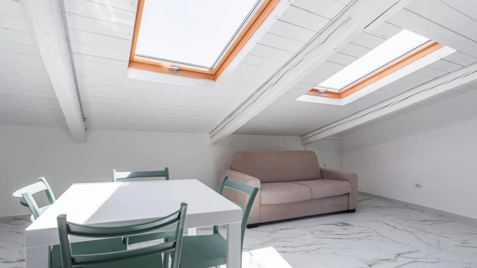 Aparthotel Attico Bella Napoli