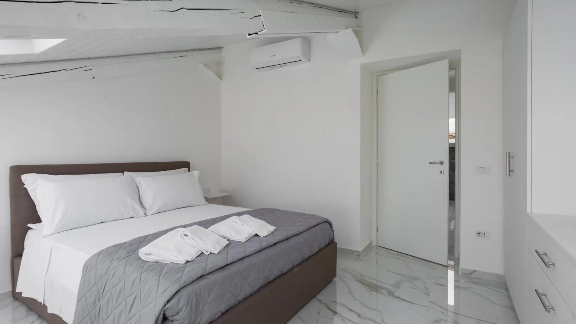 Aparthotel Attico Bella Napoli